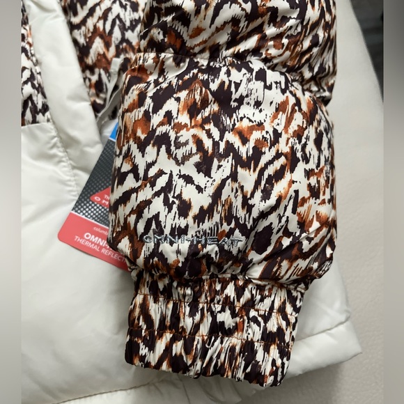 NWT - Columbia Women’s Pike Lake II Insulated Hooded Puffer Jacket - Size M - Picture 7 of 14